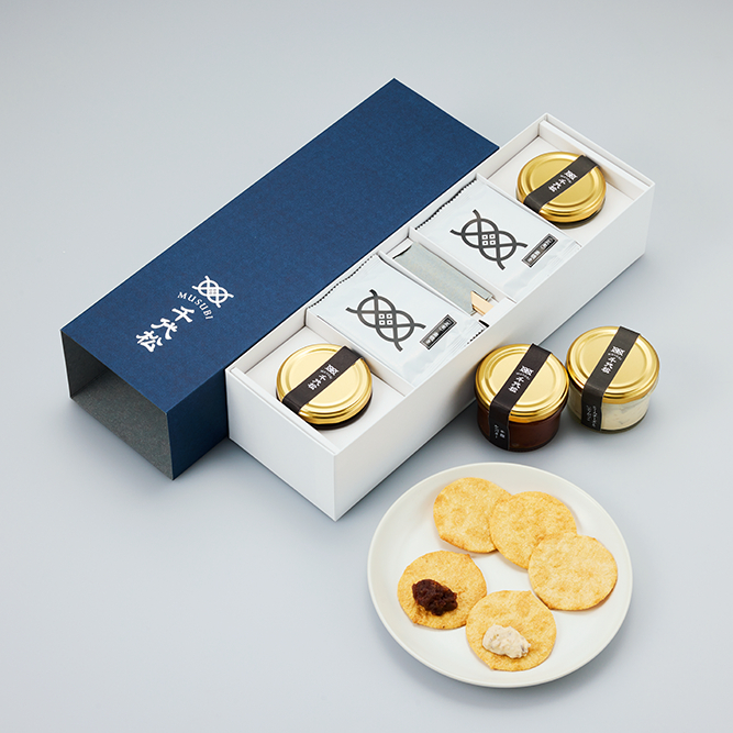 新感覚せんべい】チーズいぶりがっことあんバターのディップ煎餅